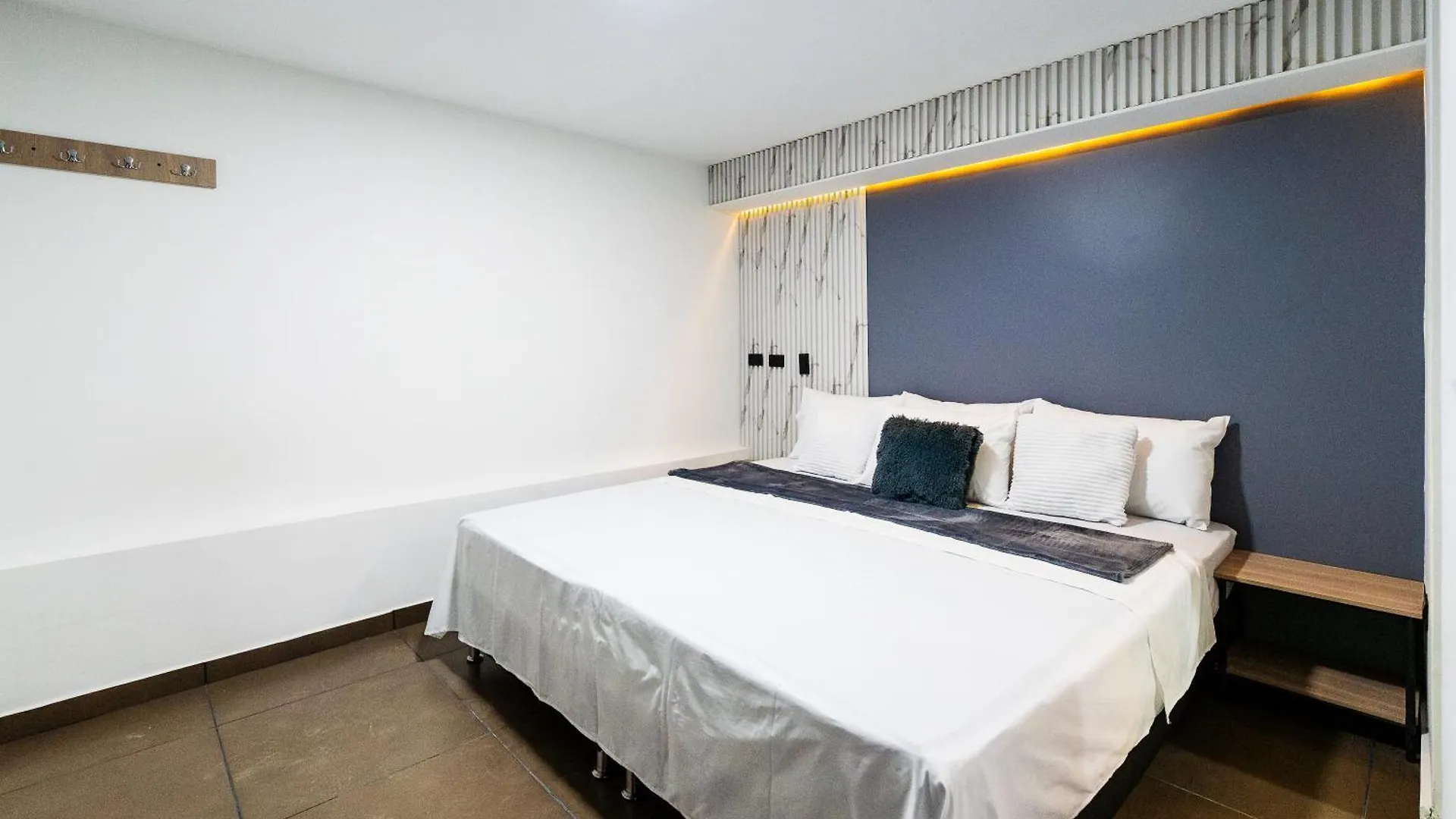 Hotel Lax78 Medellin 0*,  Colombia