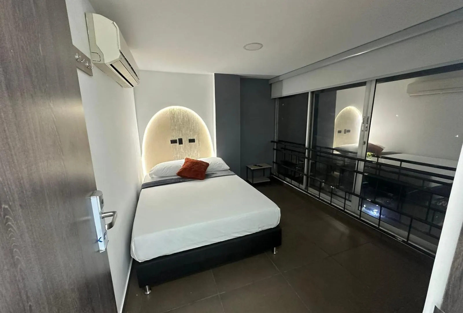 Hotel Lax78 Medellín